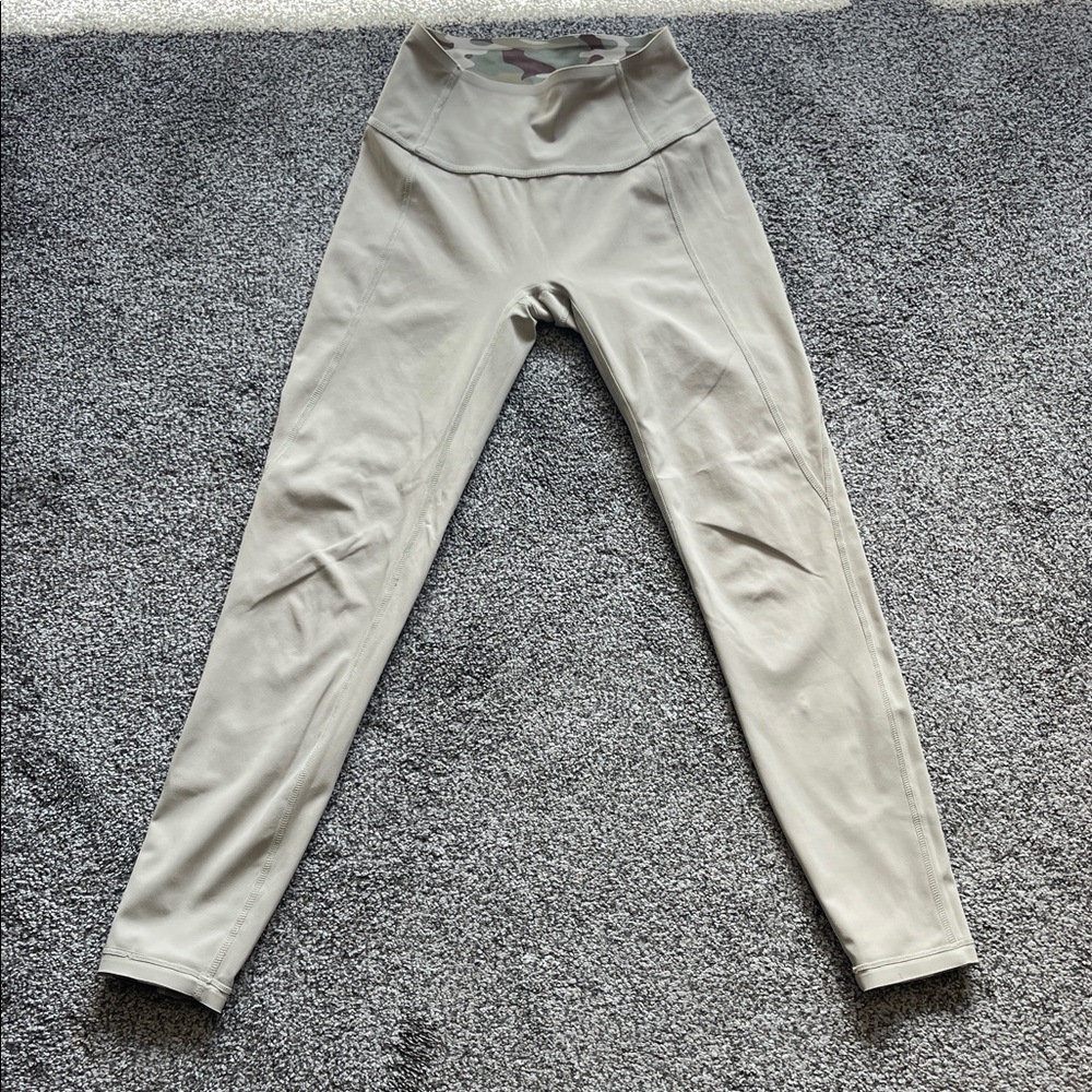 EUC 1st Phorm Full Length High Rise Reversible Leggings - Picture 4 of 9